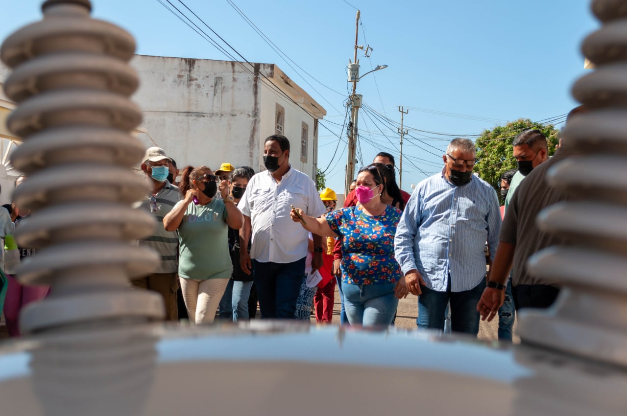 Donación de transformador en el oeste de Maracaibo